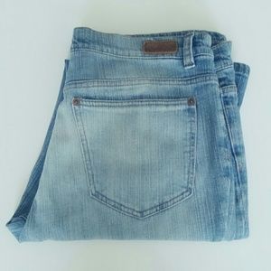 DKNY	East Village Wide/ Straight Leg Jean